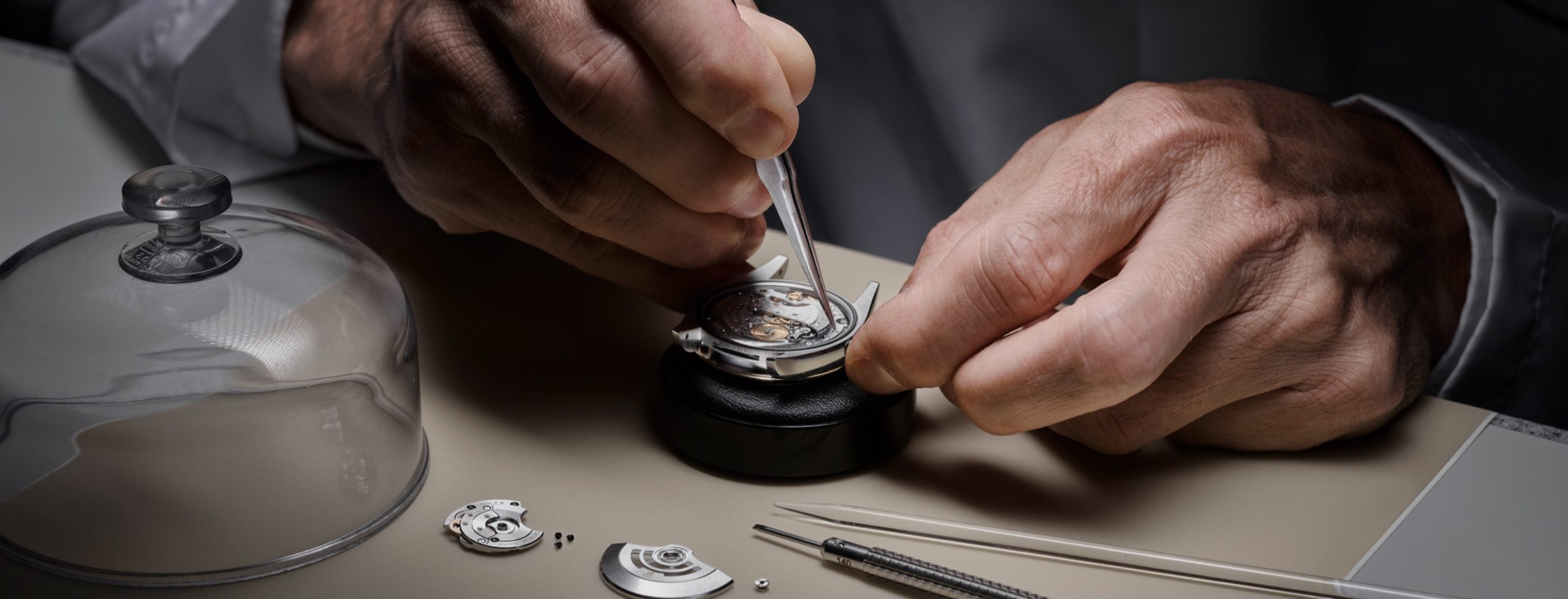 Rolex servicing procedure 3