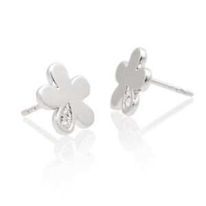 18ct White Gold Diamond Set Flower Stud Earrings