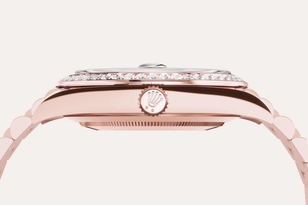 Rolex Day Date 40 M228345RBR-0016 case side view