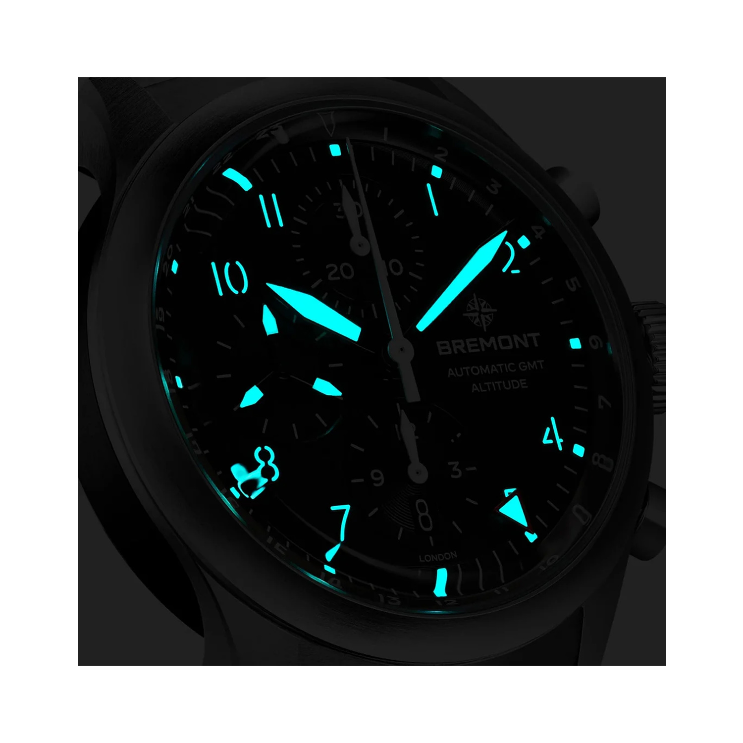 Bremont, Altitude Chronograph GMT, Automatic Men's Watch Bremont, Altitude Chronograph GMT with a 42mm stainless steel case and bracelet strap featuring a date function, chronograph and a black dial.