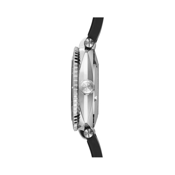 Herbelin, Newport Diver with a 42mm stainless steel case and a black rubber strap featuring a day date function and a black dial and ceramic bezel.