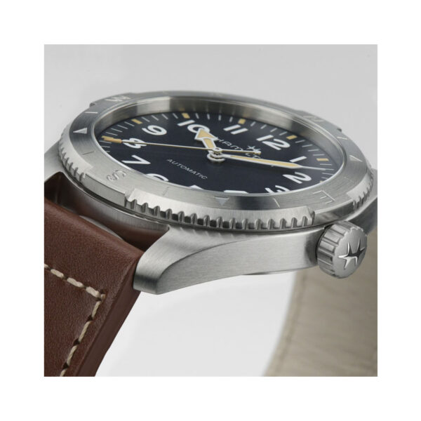 Hamilton, Khaki Field Expedition with a 41mm stainless steel case and a brown leather strap featuring a blue dial with a silver compass bezel.