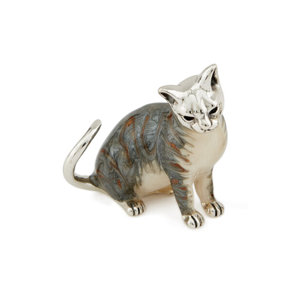 A sterling silver sitting tabby cat figurine from Saturno by Francis Howard.