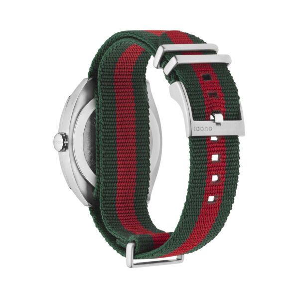 Gucci GG2570 with a 41mm stainless steel case and a red and green nylon strap featuring a date function and a black dial.