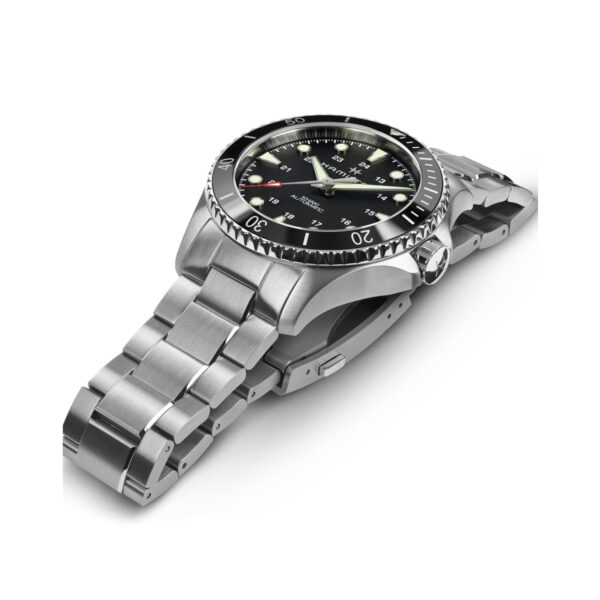 Hamilton, Khaki Navy Scuba with a 43mm stainless steel case and bracelet strap featuring a black dial and bezel.