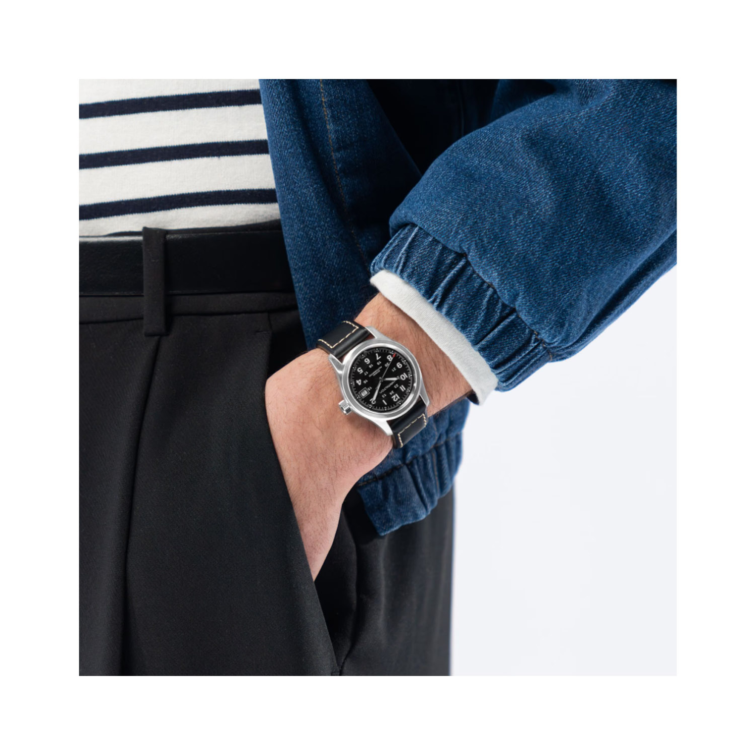 Hamilton, Khaki Field Black, Automatic Men's Watch Hamilton, Khaki Field with a 38mm stainless steel case and black leather strap featuring a date function and a black dial.