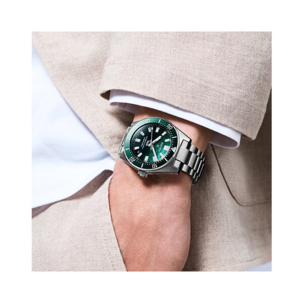 Seiko, Prospex Green 1965 Heritage Diver’s PADI Special Edition with a 42mm stainless steel case and bracelet strap featuring a date function and a green dial and bezel.