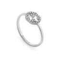 An 18ct white gold round brilliant cut diamond set ring from the Gucci Interlocking collection.