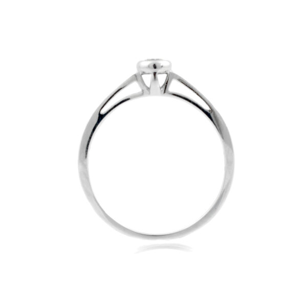 An 18ct white gold round brilliant cut diamond single stone ring with diamond set shoulders.