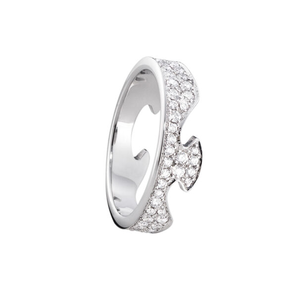 An 18ct white gold Fusion end ring with pave set diamonds from Georg Jensen's Fusion collection.