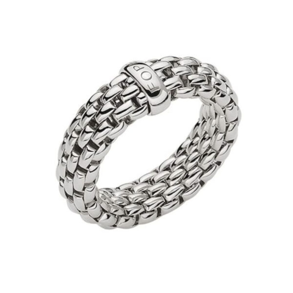 An 18ct white gold Flex'It ring belonging to FOPE's Essential Collection.