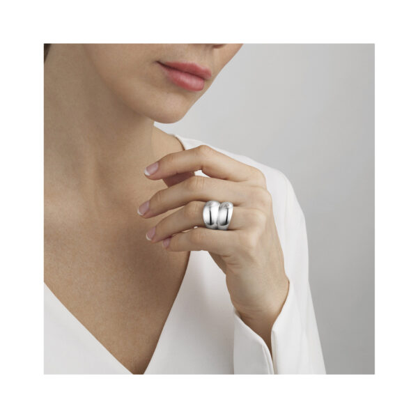 A sterling silver double curve ring belonging to Georg Jensen's Curve collection.
