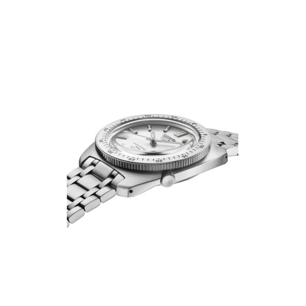 Seiko, 5 Sports 'Gene Kranz' Limited Edition with a 38.2mm stainless steel case and bracelet strap featuring a day date function and a silver dial and bezel.