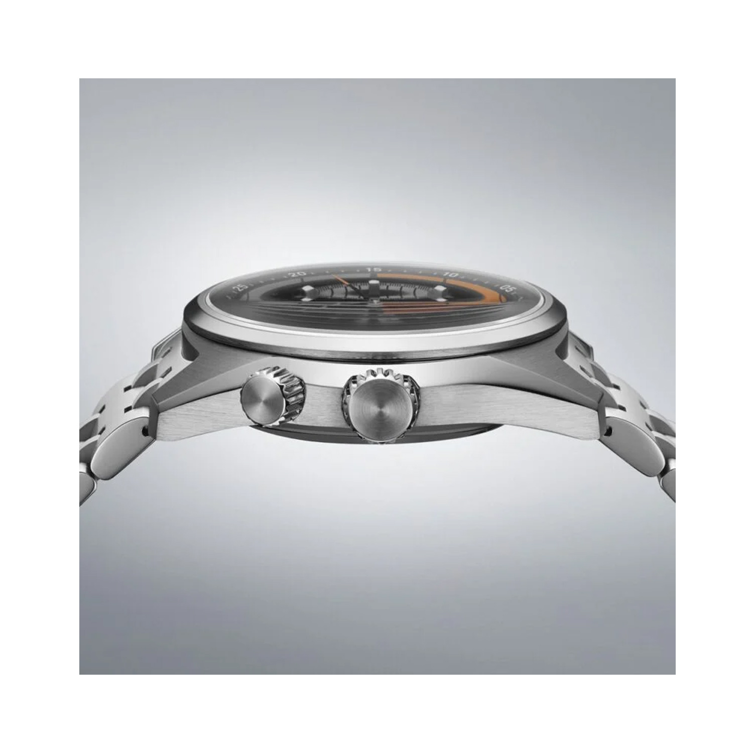 Seiko, Speedtimer 6R 'Compact Countdown' Black-Grey Contrast with a 39.5mm stainless steel case and bracelet strap featuring a date function and a black dial.