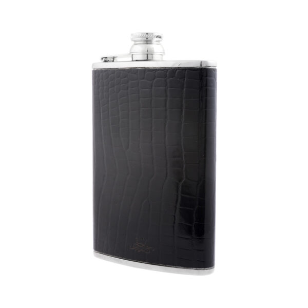 A stainless steel hip flask wrapped in black decorative leather with an 8oz capacity.