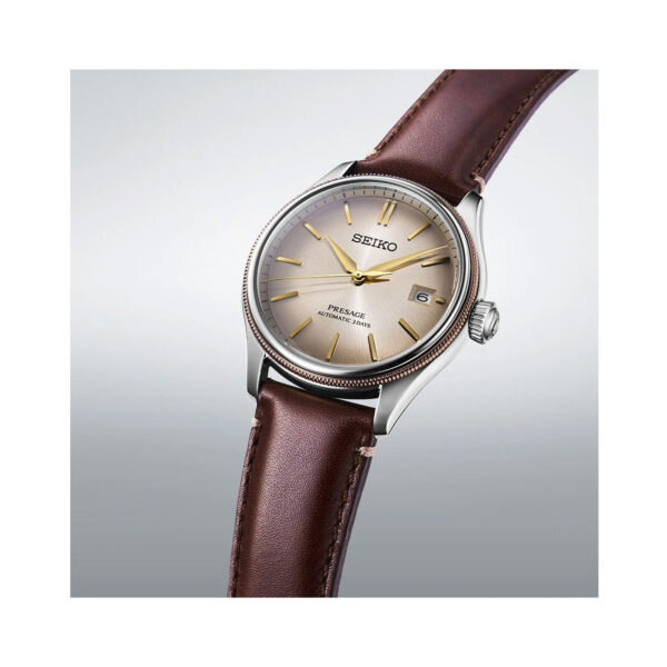 Seiko, Presage Classic Limited Edition in Shiracha with a 40.2mm stainless steel case and a brown leather strap featuring a date function and a brown dial.