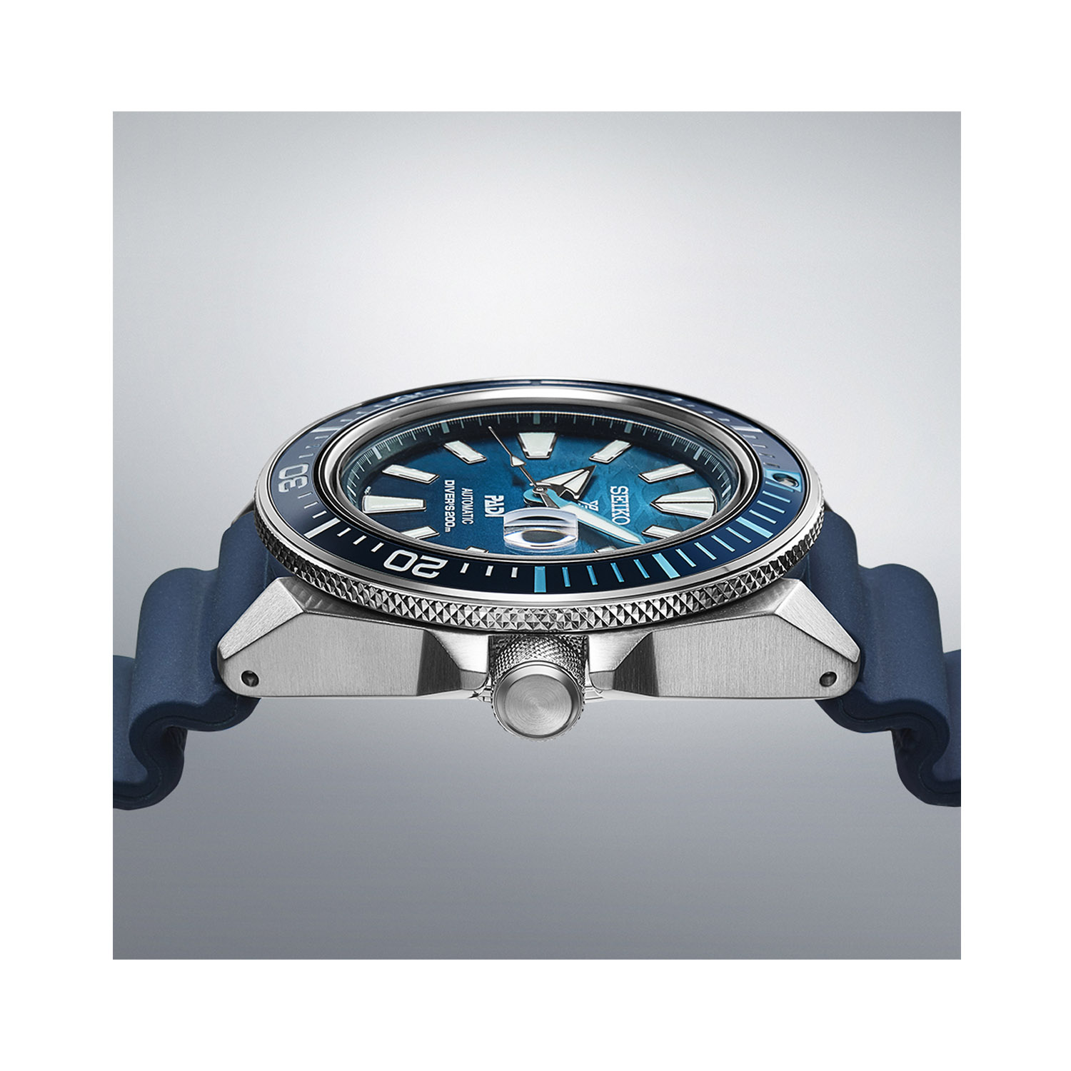 Seiko, Prospex PADI ‘Great Blue’ Samurai Special Edition with a 43.8mm stainless steel case and a blue silicone strap featuring a date function and a blue dial and ceramic bezel.