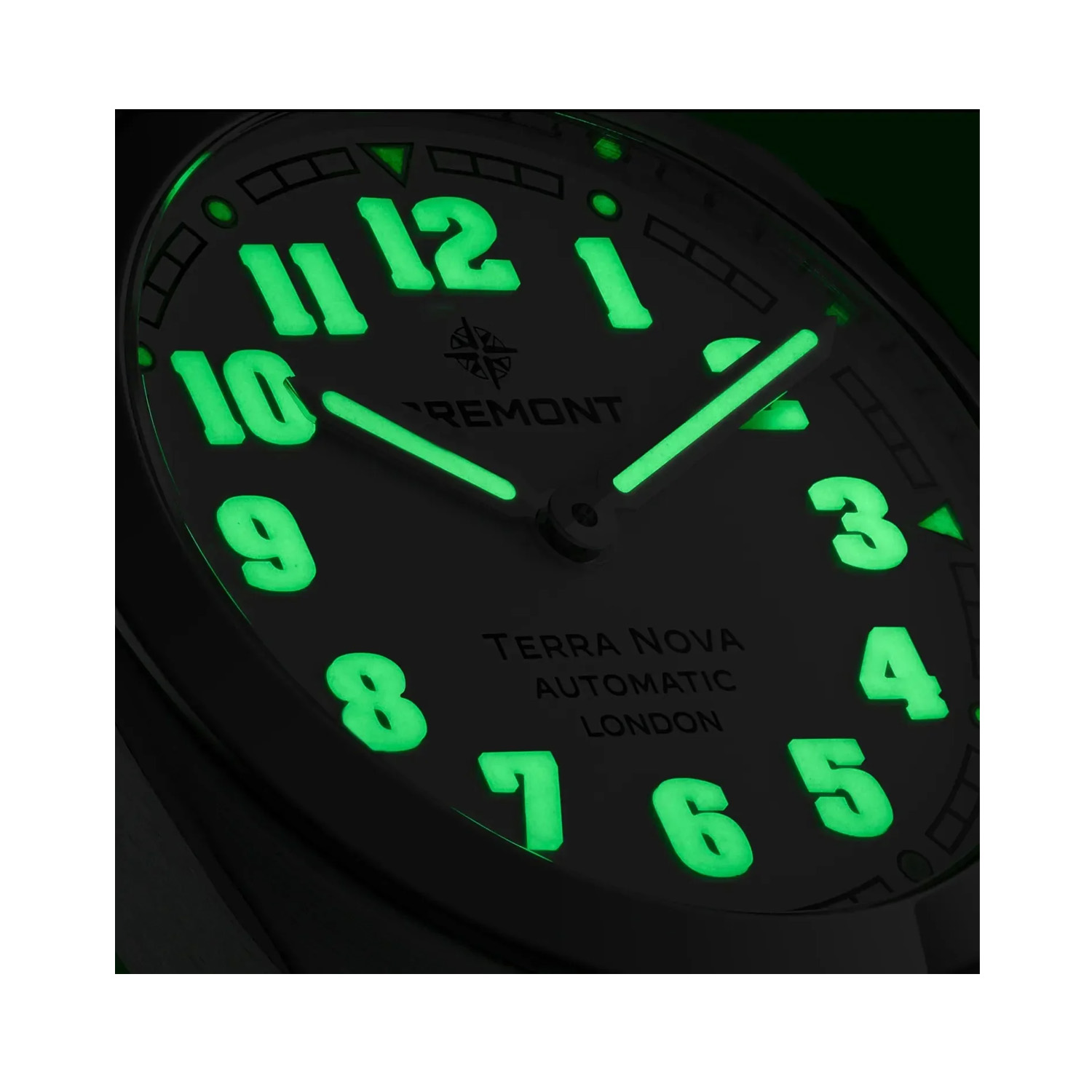 Bremont, Terra Nova 38 Pink Limited Edition, Automatic Women's Watch Bremont, Terra Nova Pink Limited Edition with a 38mm stainless steel case and bracelet strap featuring a pink dial.