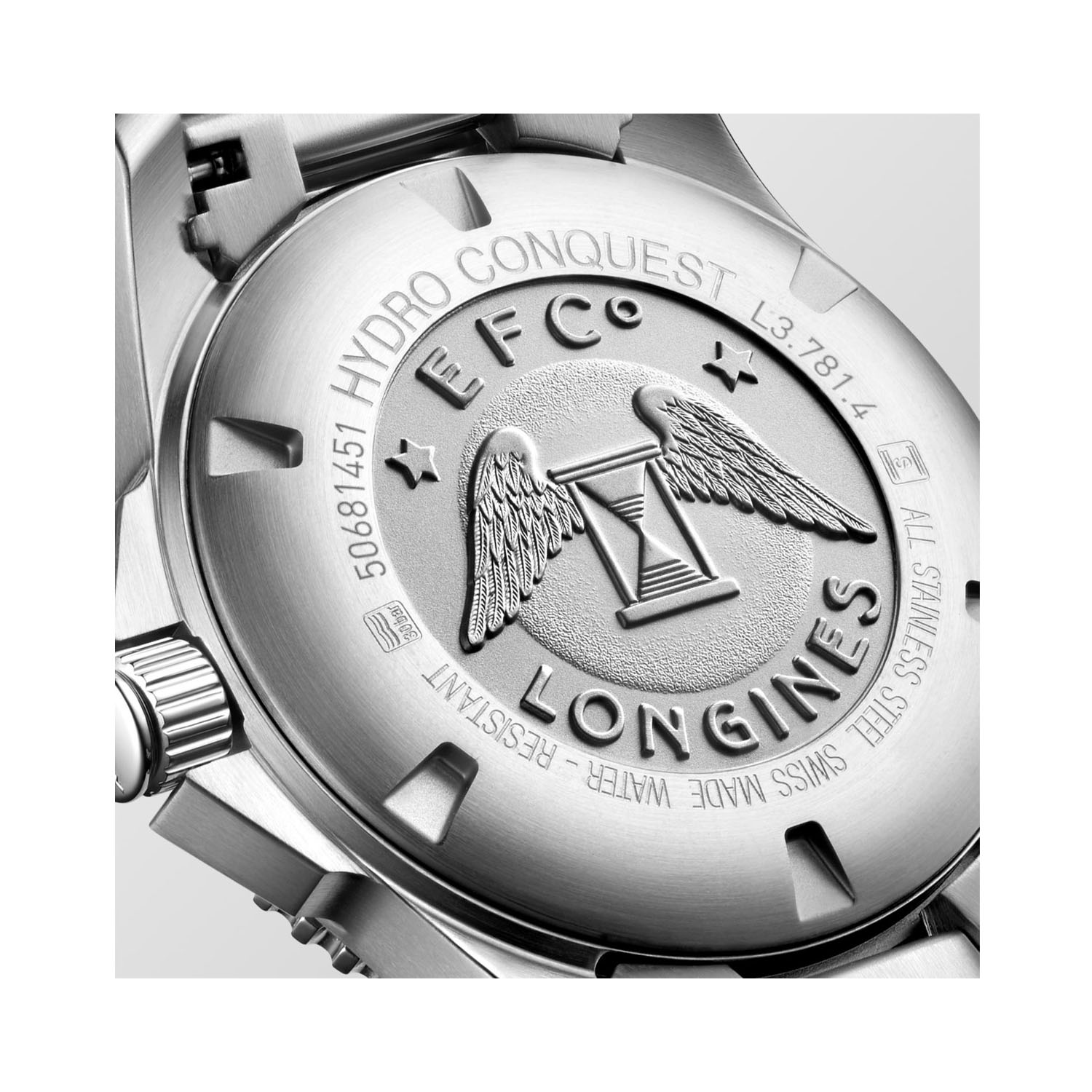 Longines, HydroConquest with a 41mm stainless steel case and bracelet strap featuring a date function and a blue dial and bezel.