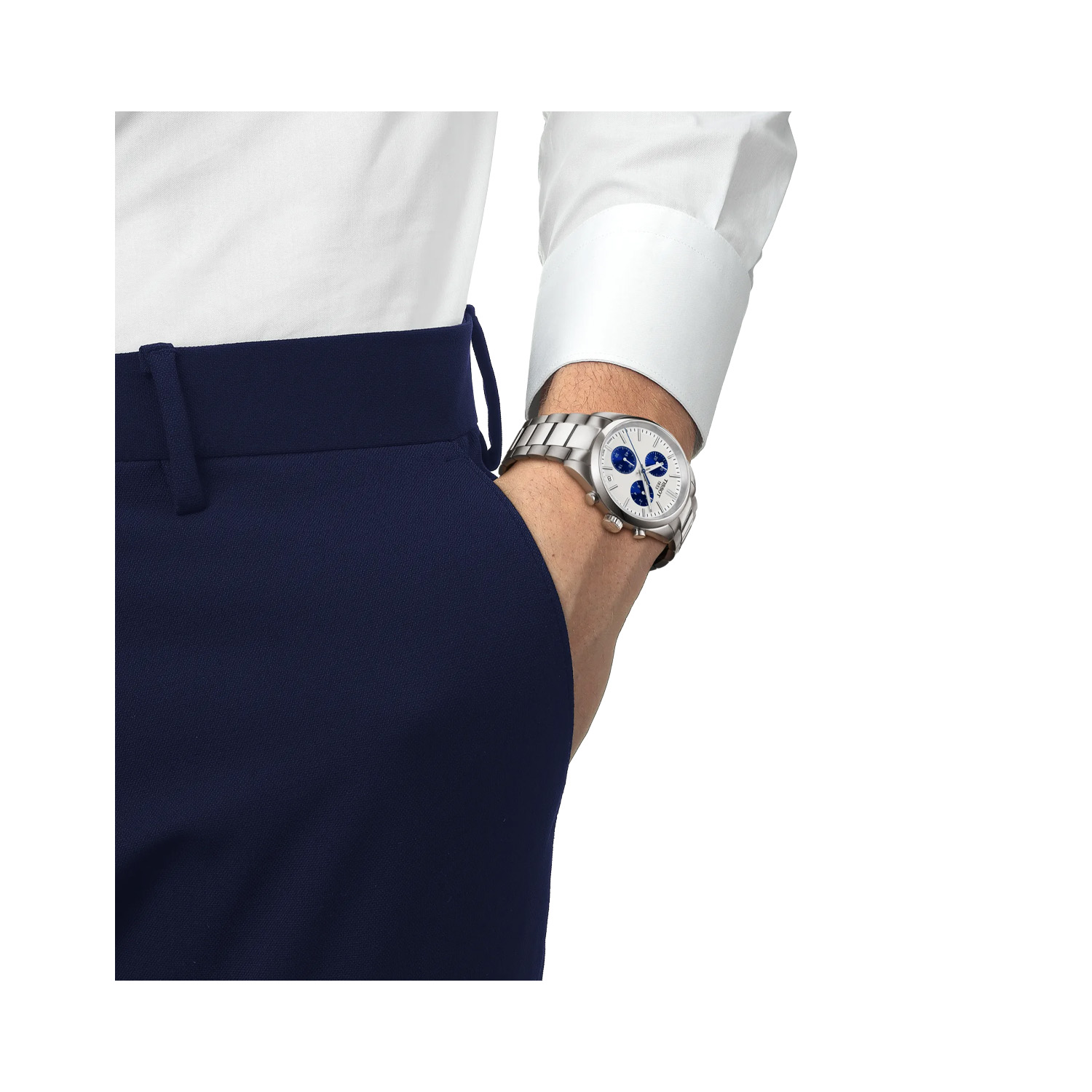 Tissot, PR 100 Chronograph White, Quartz Men's Watch Tissot, PR 100 with a 40mm stainless steel case and bracelet strap featuring a chronograph, date function and a white and blue coloured dial.