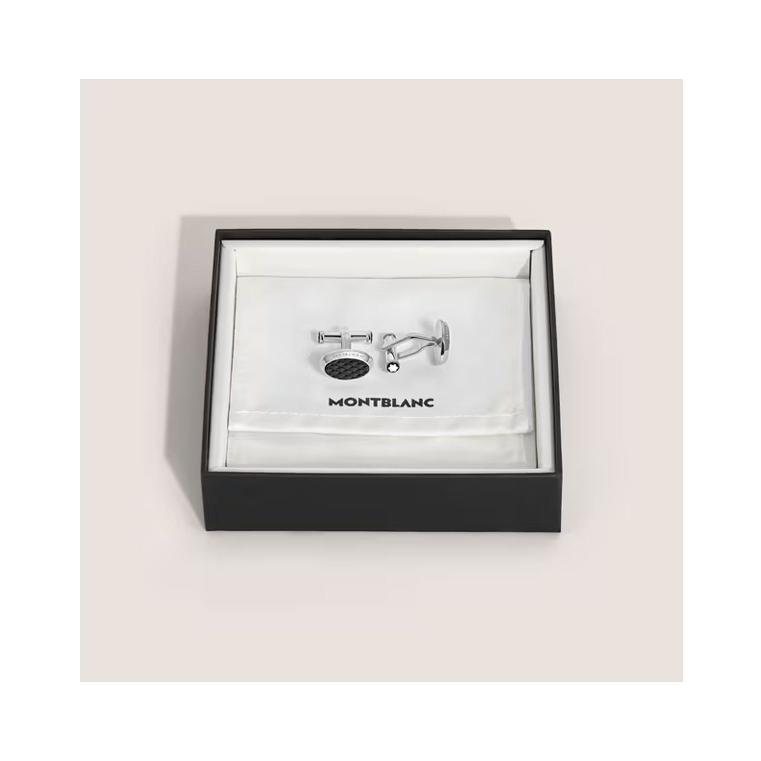 Montblanc, Meisterstück Oval Cufflinks with Black Geometric Laquer Inlay Montblanc, Montblanc, Meisterstück oval shaped cufflinks in stainless steel with an inlay of black geometric patterned laquer.