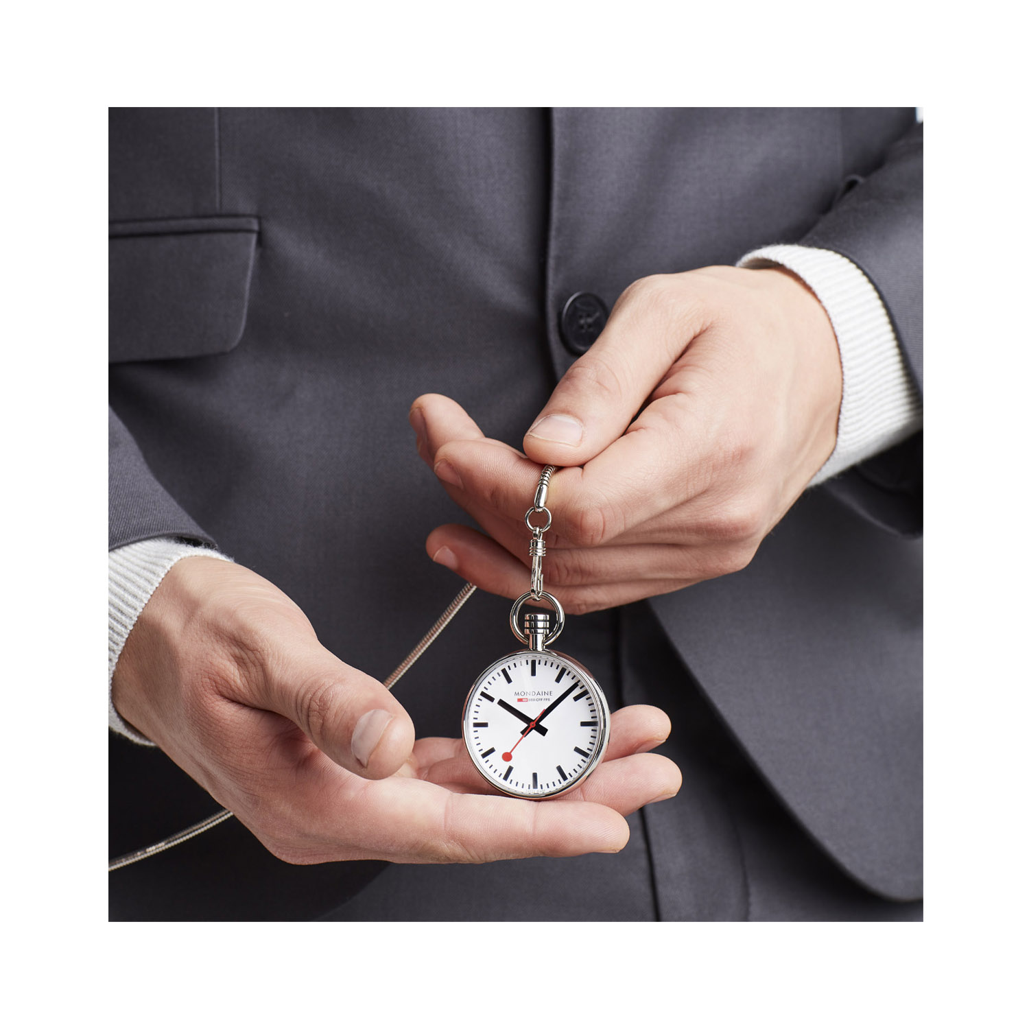 Mondaine, Pocketwatch with a 43mm stainless steel case and chain featuring a white dial.