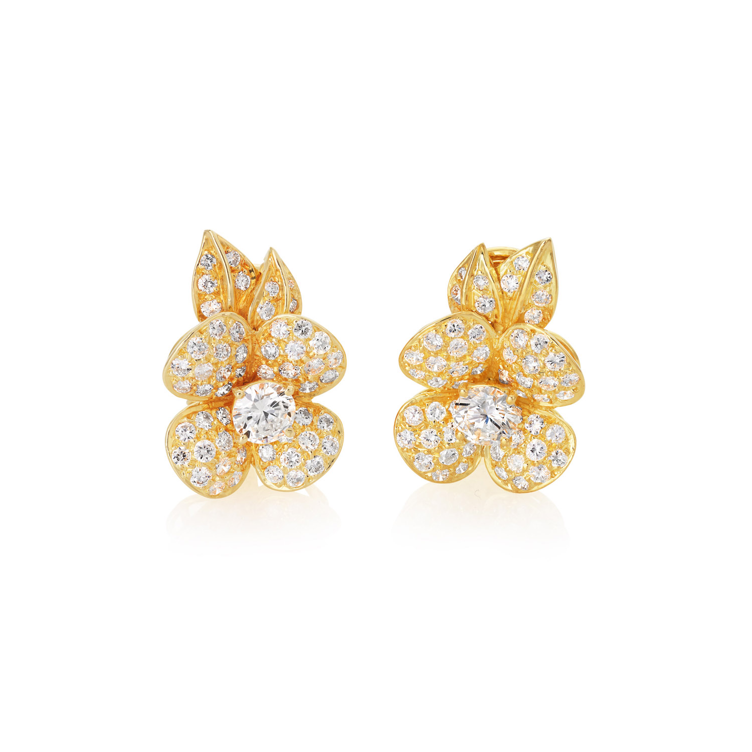 A pair of 18ct yellow gold floral diamond cluster earrings on clip and post fittings, for pierced ears.