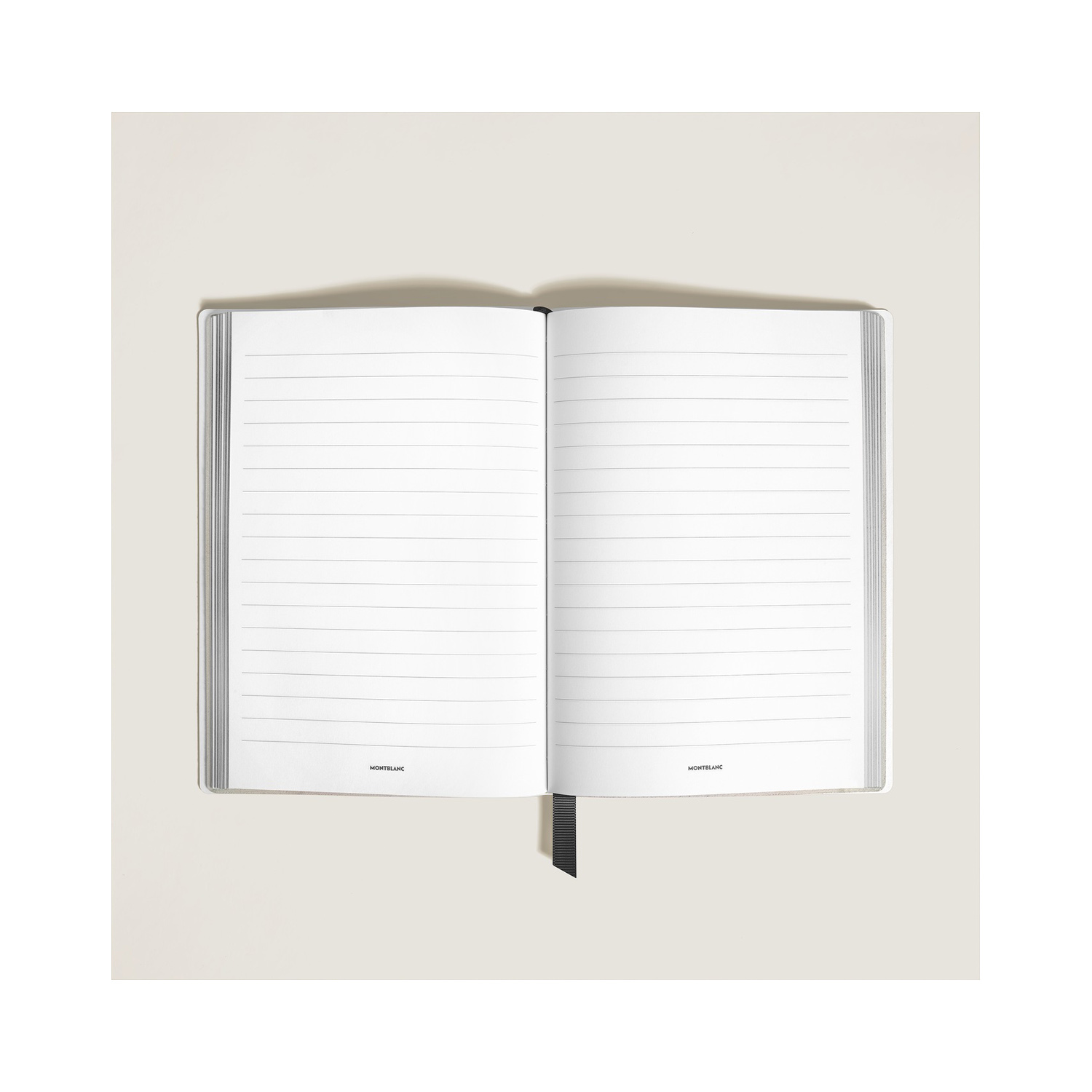 Montblanc, Great Characters Homage to Queen, Medium Lined Notebook A Montblanc, Great Characters Homage to Queen lined notebook featuring 96 sheets and taking its design from the Great Characters Homage to Queen collection.
