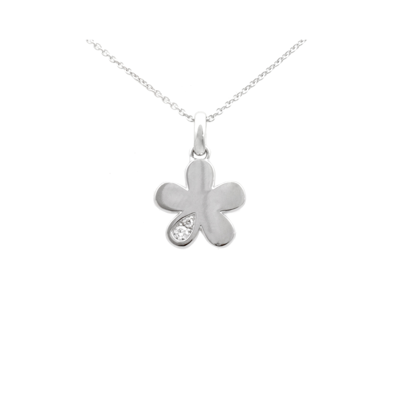 An 18ct white gold, diamond set flower pendant and chain.