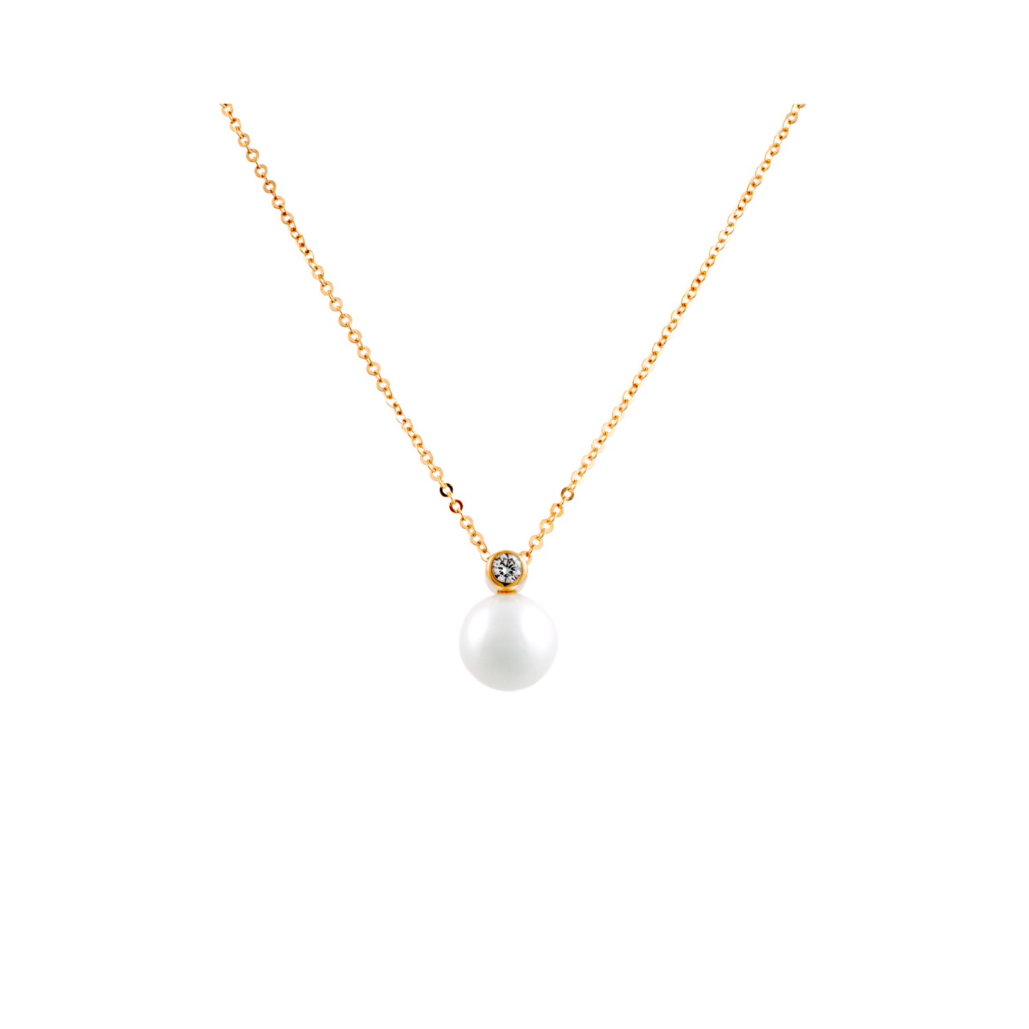 9ct Yellow Gold Pearl & Diamond Pendant & Chain A 9ct yellow gold pearl and diamond pendant and chain.