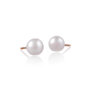 A pair of 9ct yellow gold cultured pearl stud earrings, for pierced ears.