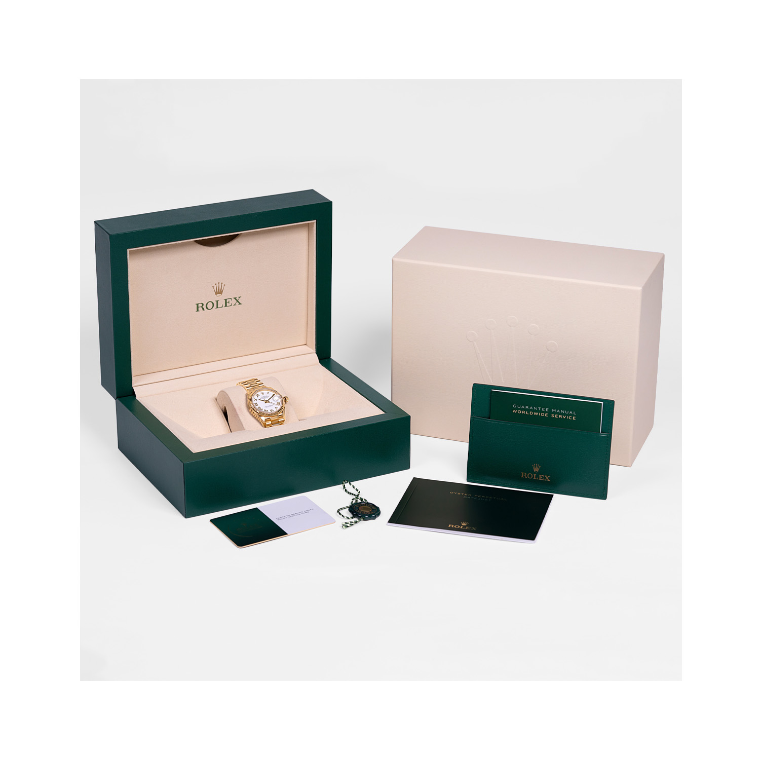 Rolex, Datejust with a 31mm 18ct yellow gold case and President bracelet featuring a date function and a white roman numeral dial.