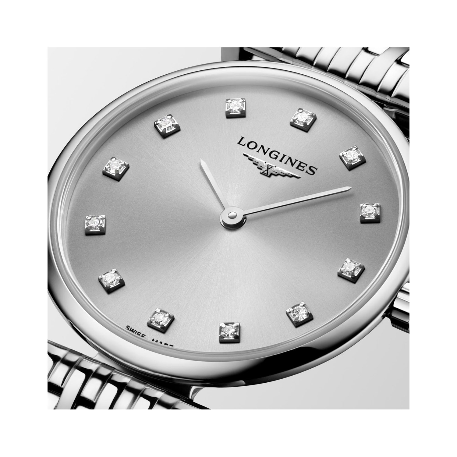 Longines, La Grande Classique with Diamonds, Quartz Women's Watch Longines, La Grande Classique with 24mm stainless steel case and bracelet strap feauring a silver diamond set dial.