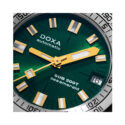 DOXA SUB 200T, Sea Emerald with a 39mm stainless steel case and bracelet strap featuring a date function and a sunray green dial.