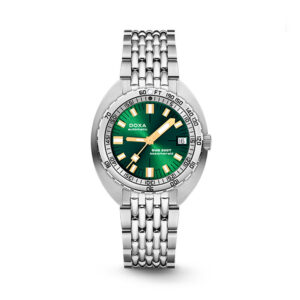 DOXA SUB 200T, Sea Emerald with a 39mm stainless steel case and bracelet strap featuring a date function and a sunray green dial.
