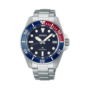 Seiko, Prospex Diver's in Blue-Red-Blue with a 41mm stainless steel case and bracelet strap featuring a date function with a blue dial and a blue and red bezel.