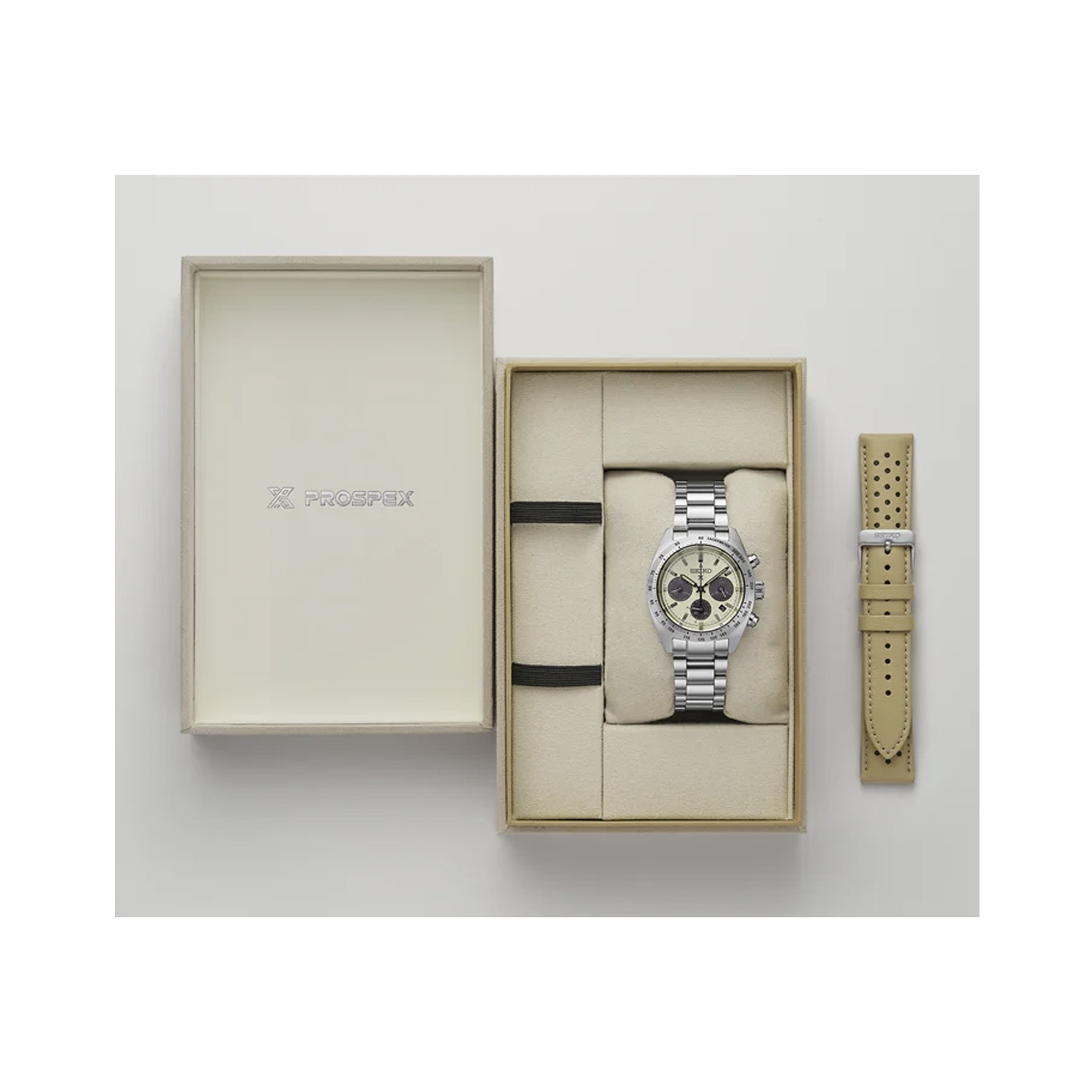 Seiko, Prospex Speedtimer ‘Motoring’ Limited Edition with a 39mm stainless steel case and bracelet strap featuring a date function, chronograph and a cream coloured dial.