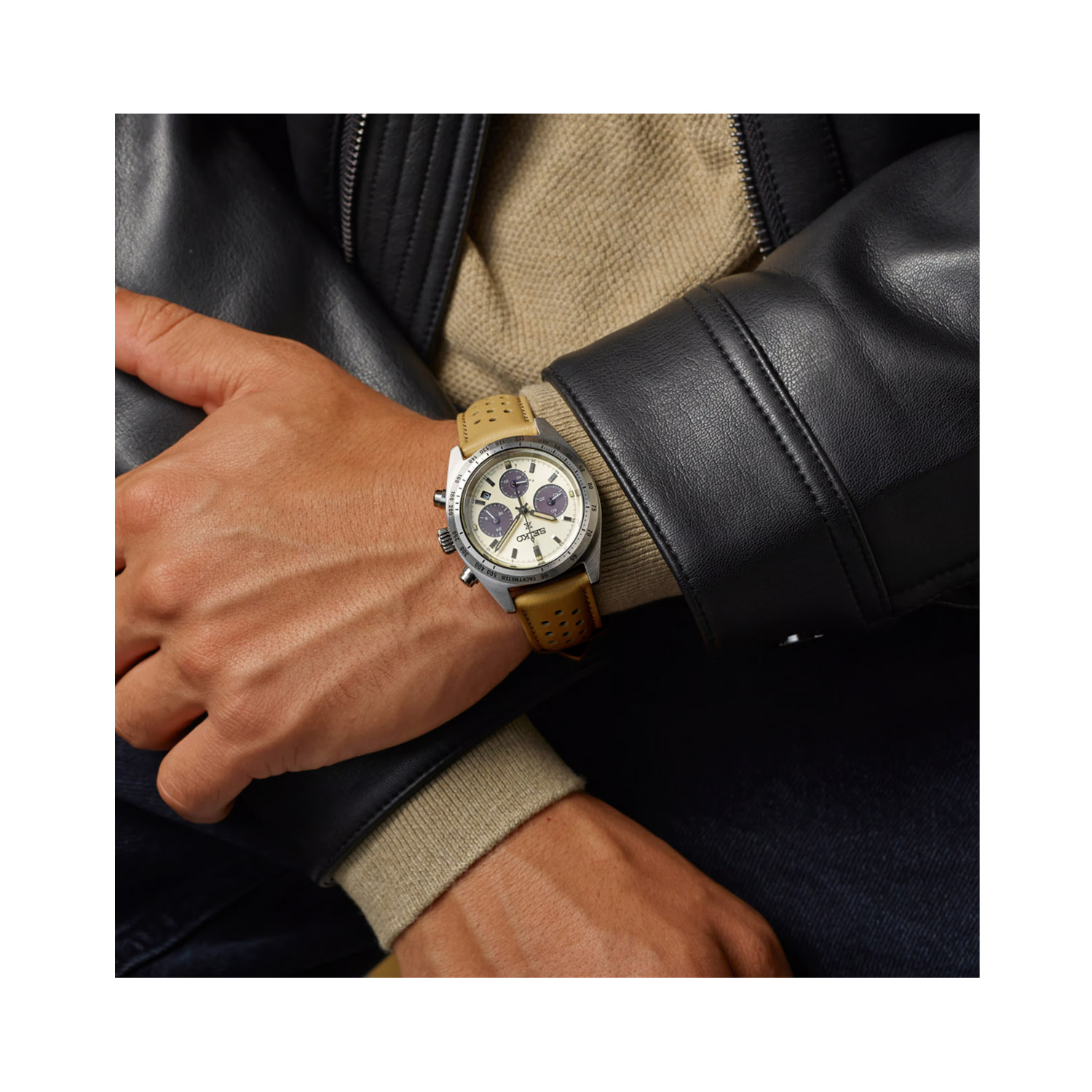 Seiko, Prospex Speedtimer ‘Motoring’ Limited Edition with a 39mm stainless steel case and bracelet strap featuring a date function, chronograph and a cream coloured dial.