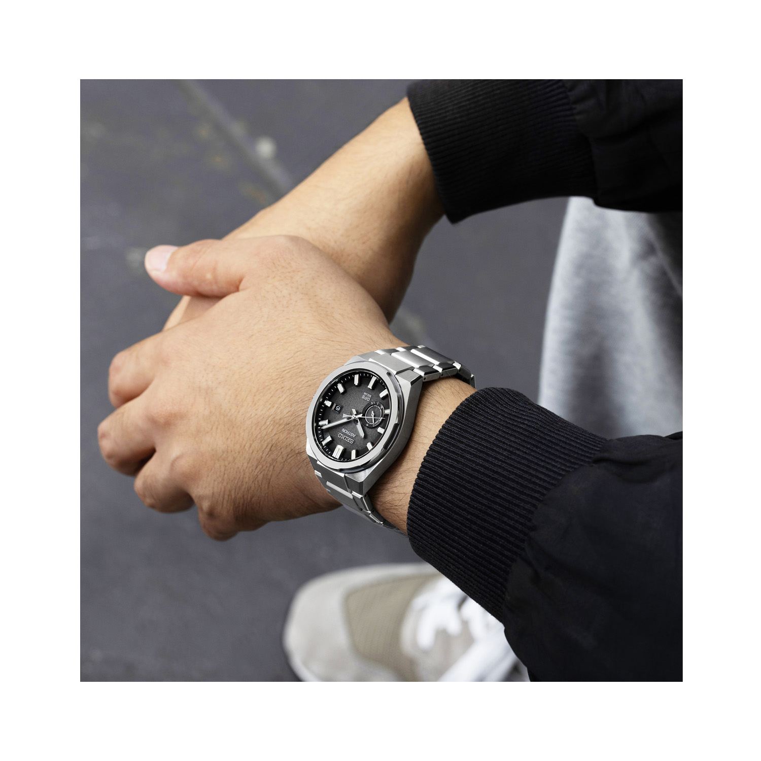 Seiko, Astron 3X ‘Moon’ with a 42mm titanium case and bracelet strap featuring a date function, GPS function and a dark grey dial.