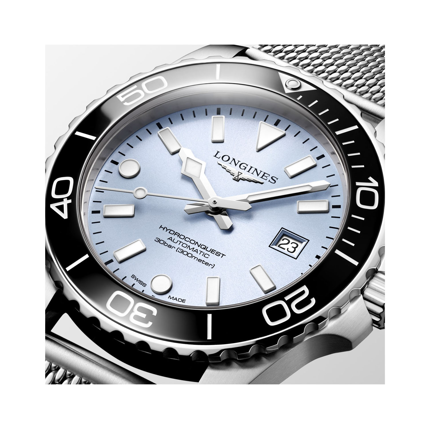 Longines, HydroConquest Frosted Blue Dial, Automatic Men's Watch Longines, HydroConquest with a 42mm stainless steel case and bracelet strap featuring a date function and a frosted blue dial and black bezel.