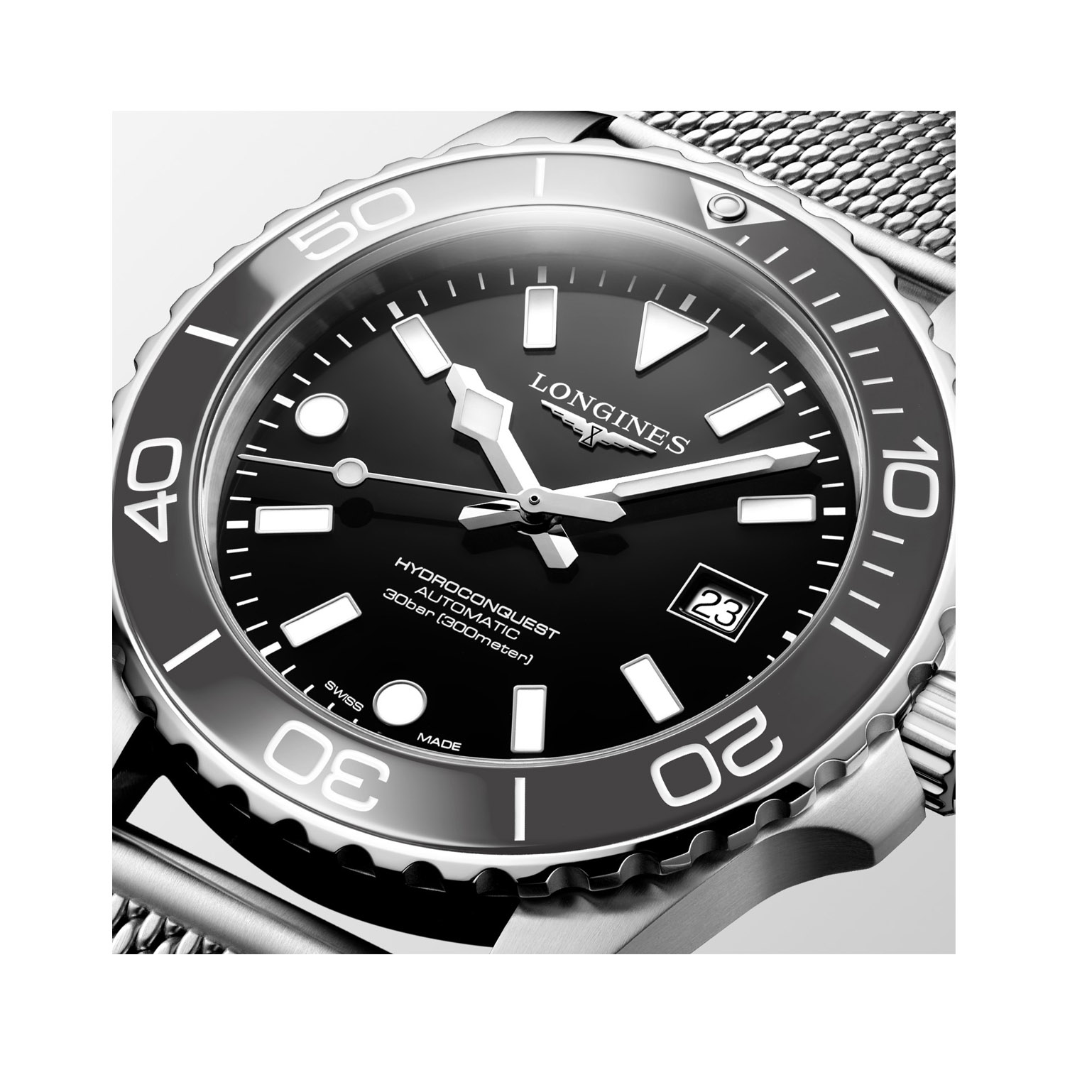 Longines, HydroConquest Black Dial & Slate Grey Bezel, Automatic Men's Watch Longines, HydroConquest with a 42mm stainless steel case and bracelet strap featuring a date function and a black dial with a slate grey bezel.