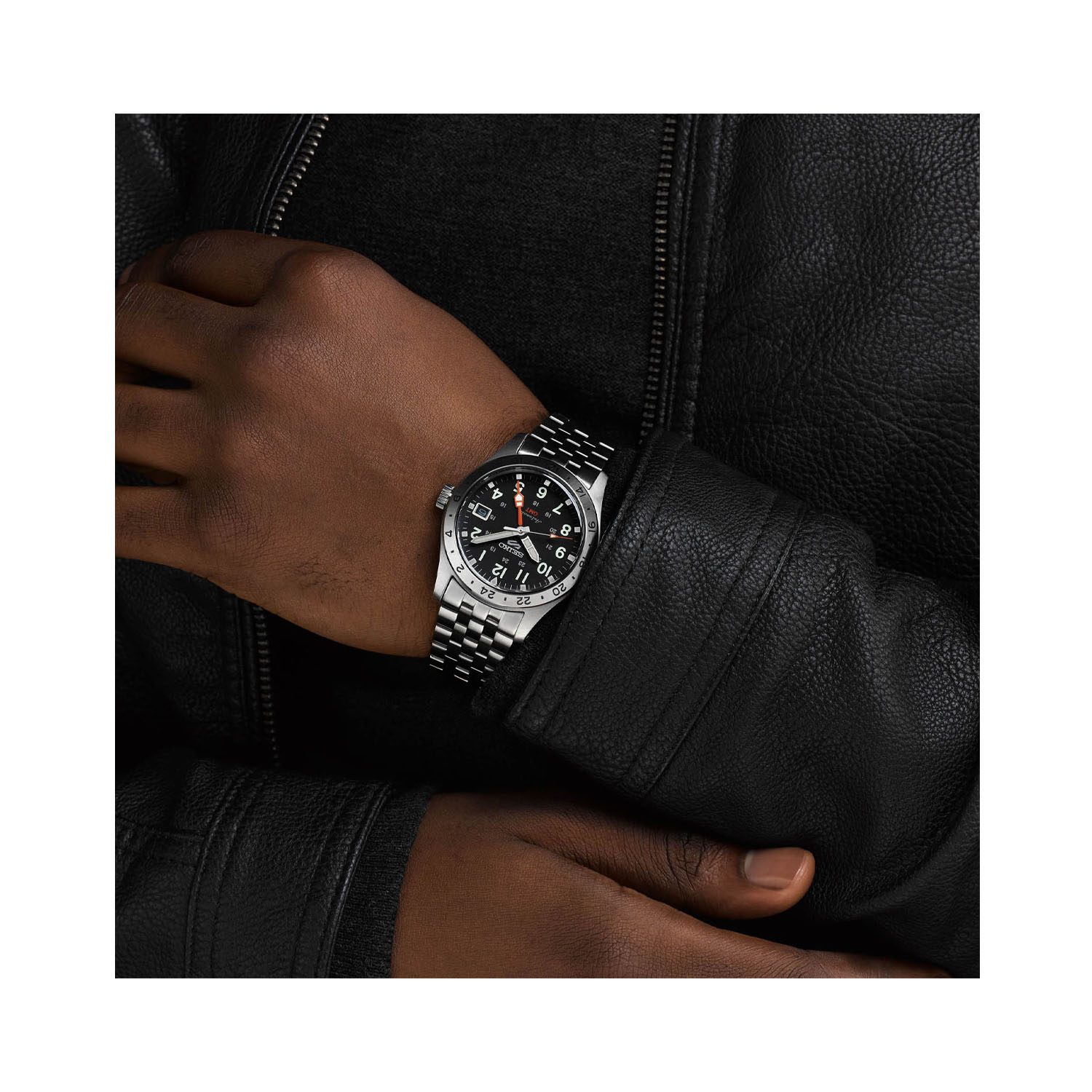 Seiko, 5 Sports 'Deploy' GMT with a 39.4mm stainless steel case and bracelet strap featuring a date function with a black dial and a steel bezel.