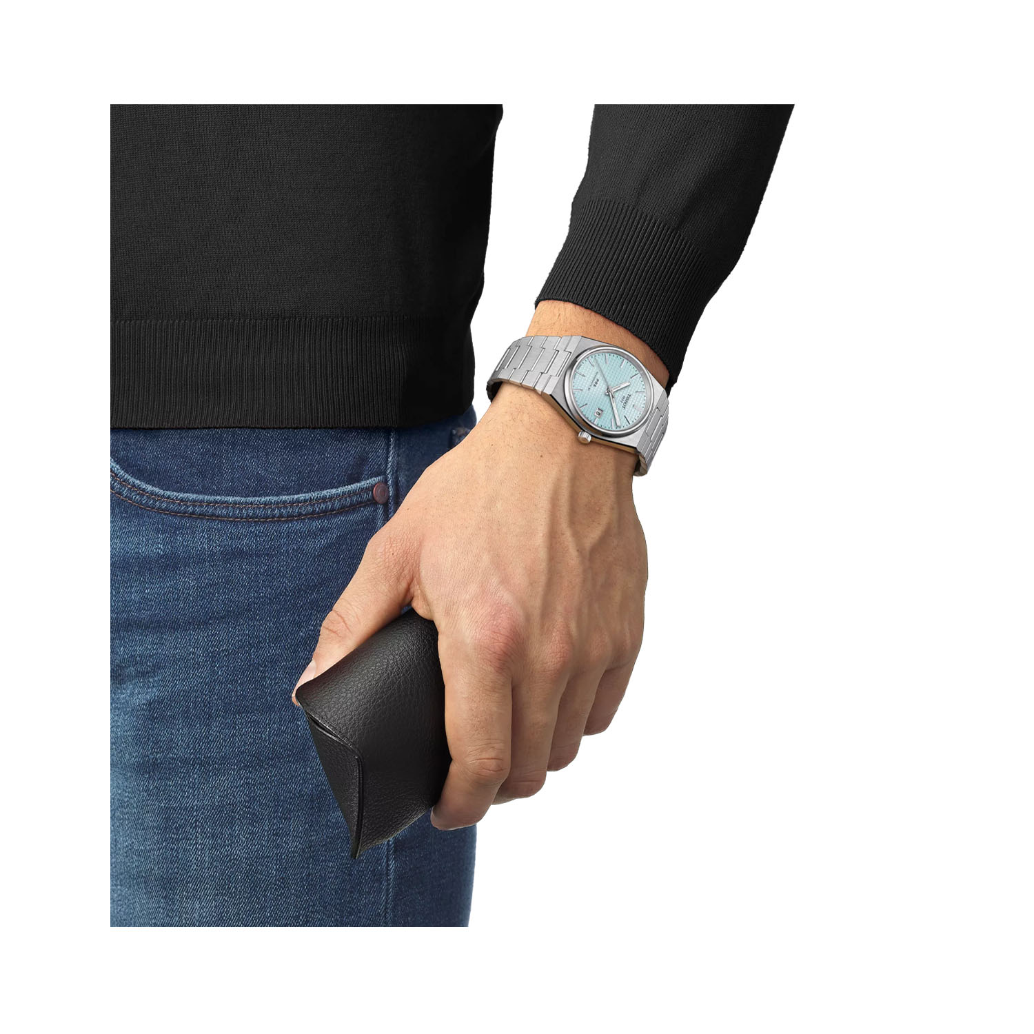 Tissot, PRX Powermatic 80 Ice Blue, Automatic Men's Watch Tissot, PRX Powermatic 80 with a 40mm stainless steel case and bracelet strap featuring a date function and an ice blue coloured dial.