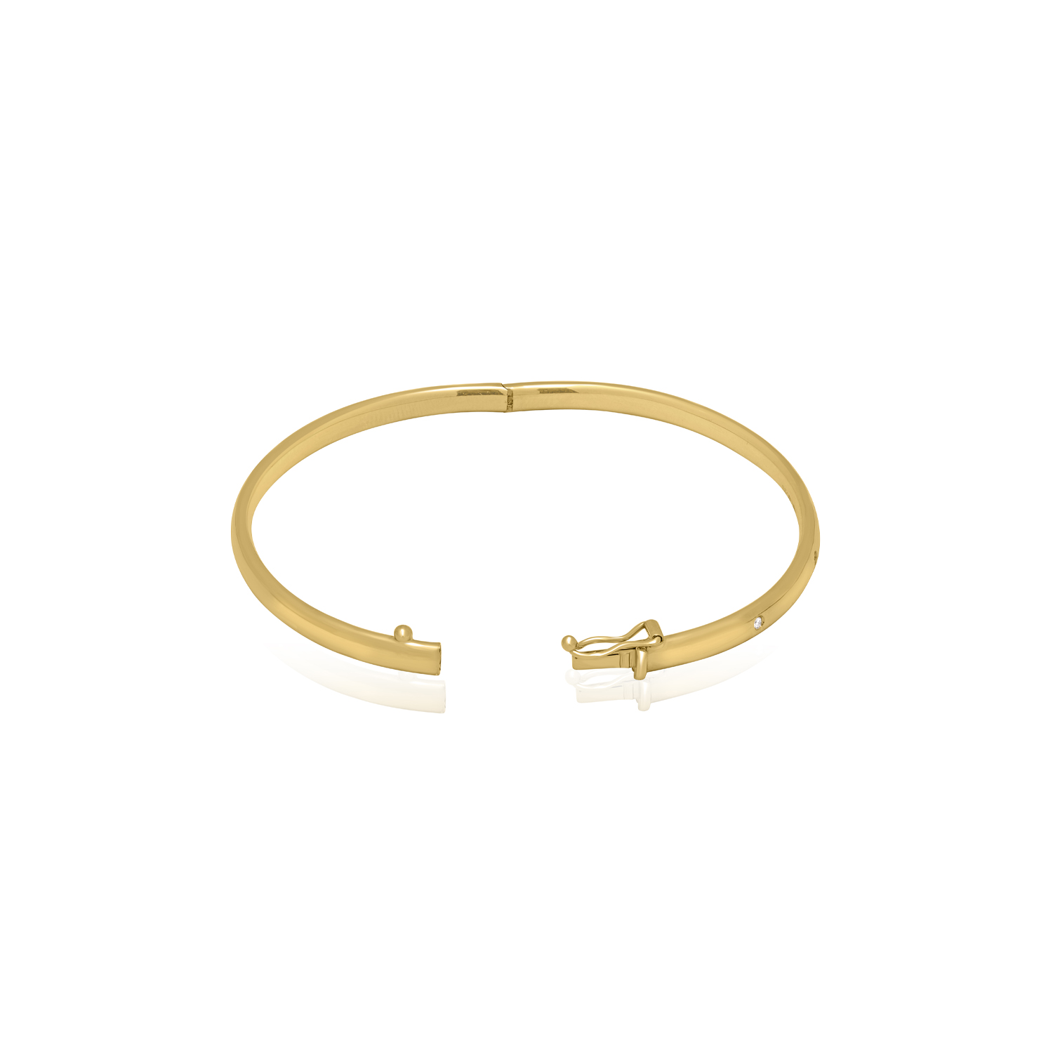 A 9ct yellow gold round brilliant cut diamond set hinged bangle with a polished finish.