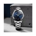 Tissot, Gentleman with a 40mm stainless steel case and bracelet strap featuring a date function and a blue dial.
