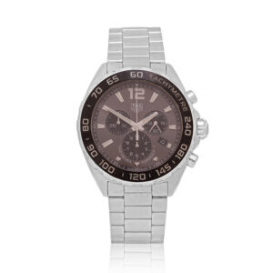 Tag Heuer, Formula 1 Chronograph with a 43mm stainless steel case and bracelet strap featuring a date function, chronograph and a black dial and bezel.