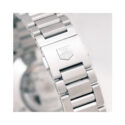 Tag Heuer, Carrera Chronograph, Automatic Men's Watch Tag Heuer, Carrera with a 43mm stainless steel case and bracelet strap featuring a day date function, chronograph and a blue dial with a black bezel.