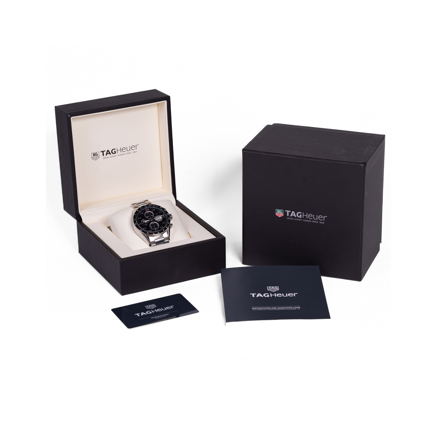 Tag Heuer, Carrera Chronograph, Automatic Men's Watch Tag Heuer, Carrera with a 43mm stainless steel case and bracelet strap featuring a day date function, chronograph and a blue dial with a black bezel.
