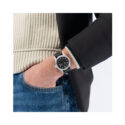 Hamilton, Khaki Field Black, Automatic Men's 42mm Watch Hamilton, Khaki Field with a 42mm stainless steel case and a black leather strap featuring a date function and a black dial.