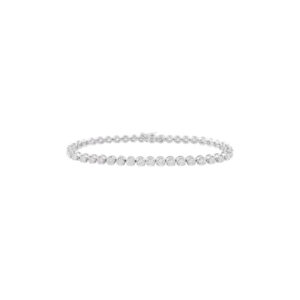 An 18ct white gold, diamond set single row tennis bracelet with 43 stones.